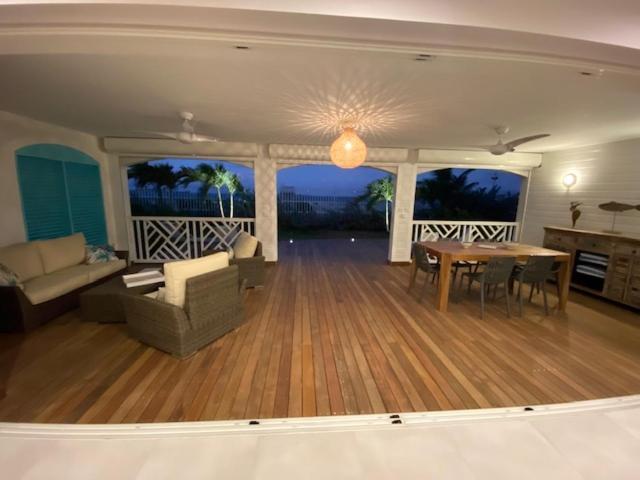 Princess Mahault - Beachfront - Orient Bay - Luxury Apartment エクステリア 写真